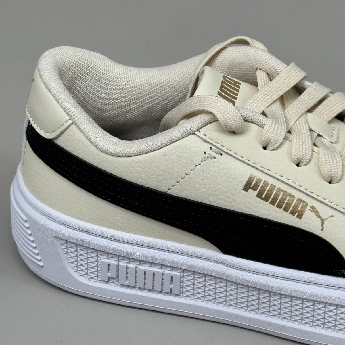 Puma Smash Platform Women’s Sneaker
