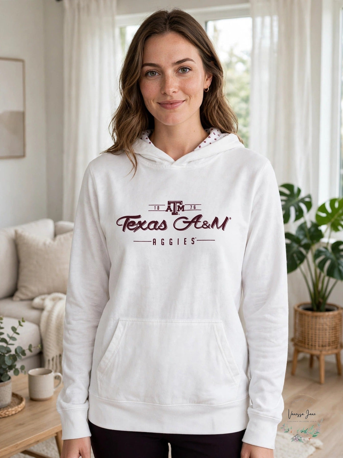 Levelwear LEY9R NCAA Texas A&M Aggies Women's Recovery Hoodie White, Size L
